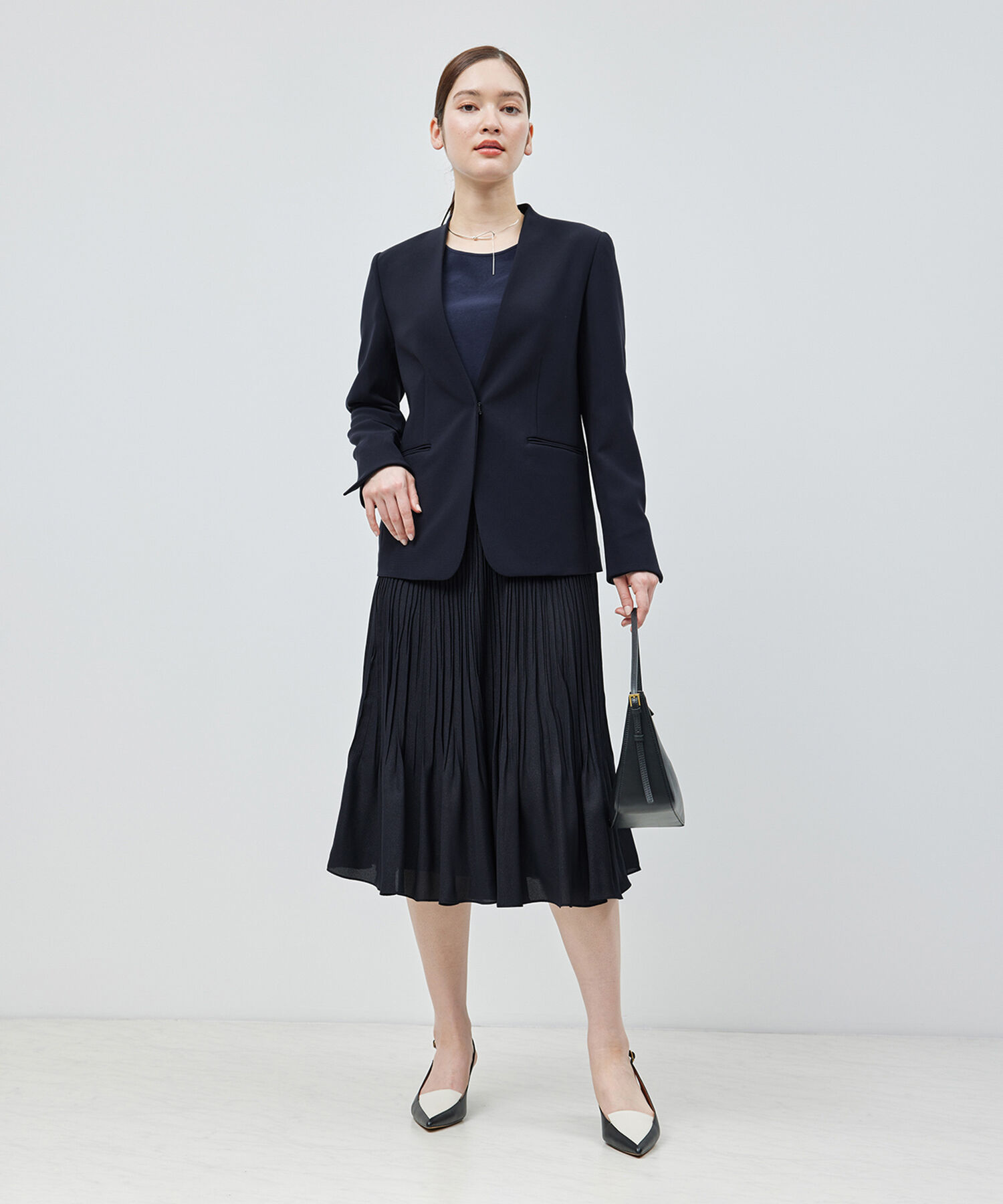 ROPE「トリアセテートダブルクロスVネックジャケット【セレモニー/通勤対応】【洗える】」|ノーカラージャケット|