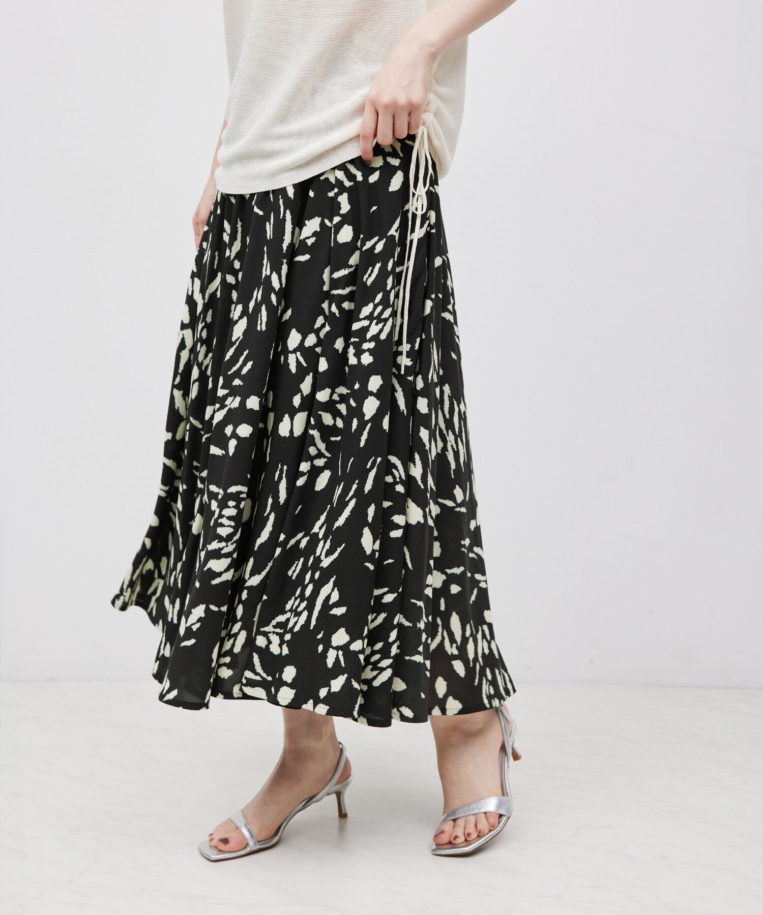 ROPE「【DEVEAUX】プリントフレアスカート」|スカート|