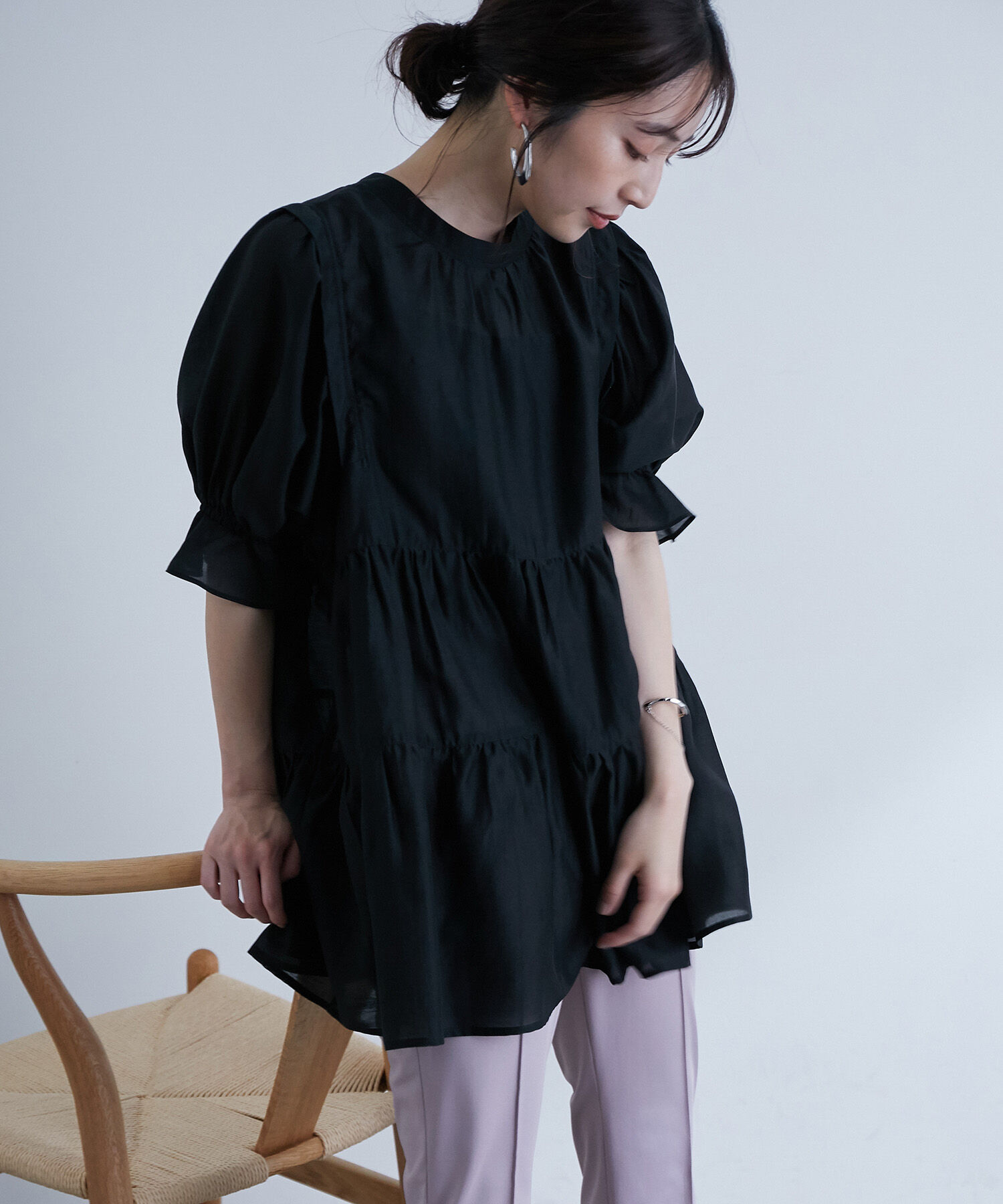 VIS「【前後2WAY】ティアードシアーチュニックブラウス」|シャツ・ブラウス|