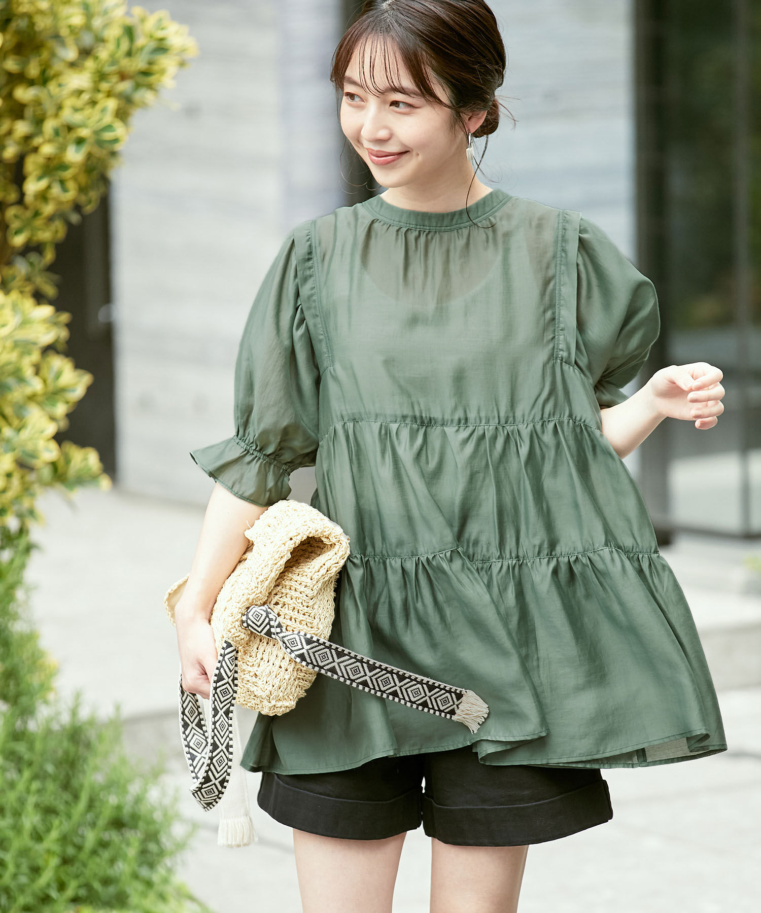 VIS「【前後2WAY】ティアードシアーチュニックブラウス」|シャツ・ブラウス|