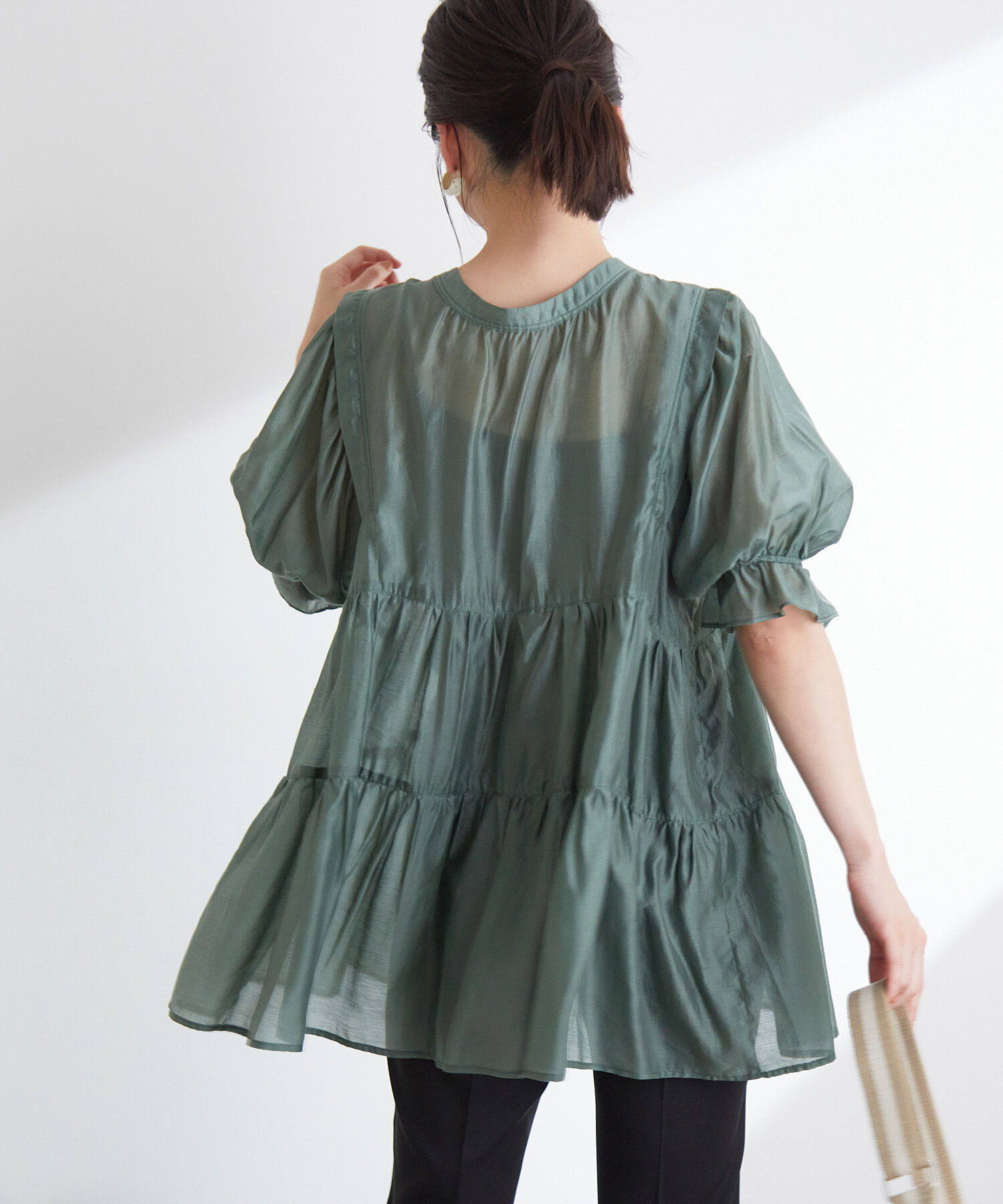 VIS「【前後2WAY】ティアードシアーチュニックブラウス」|シャツ・ブラウス|