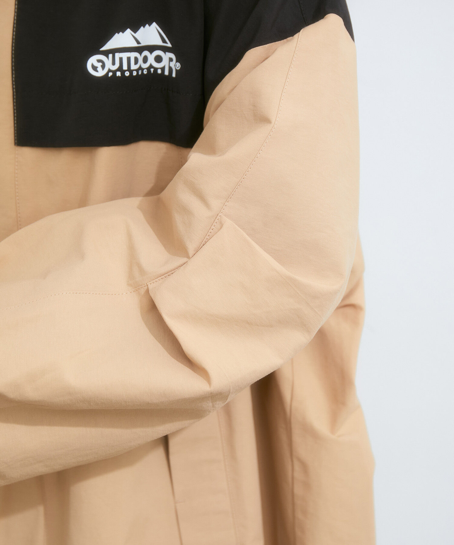 VIS「【OUTDOOR PRODUCTSコラボ】【洗濯可】オーバーサイズマウンテンパーカー」|アウトドア|