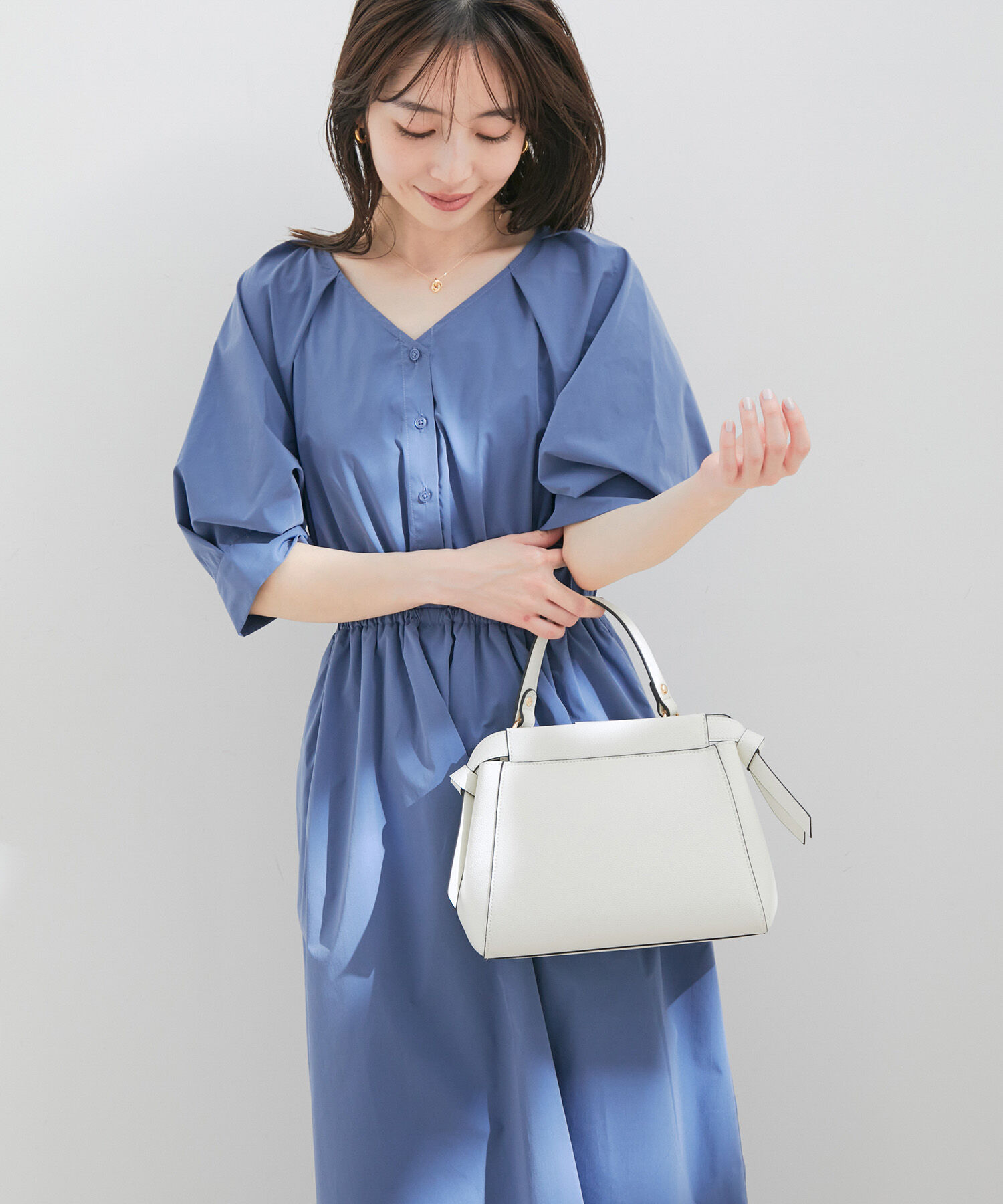 VIS「【前後2WAY】ボリュームスリーブフィット＆フレアワンピース【洗える】」|ワンピース|