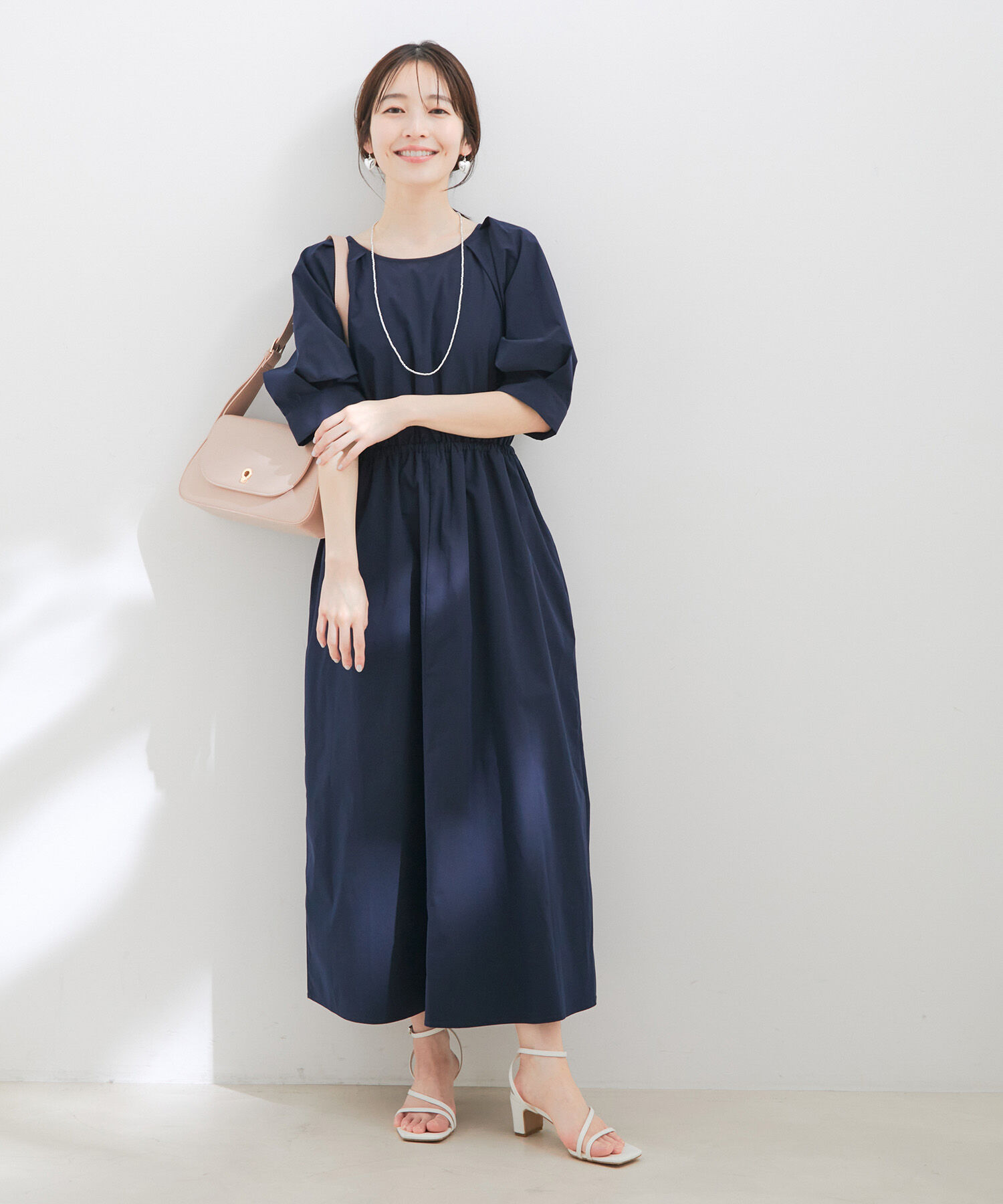 VIS「【前後2WAY】ボリュームスリーブフィット＆フレアワンピース【洗える】」|ワンピース|