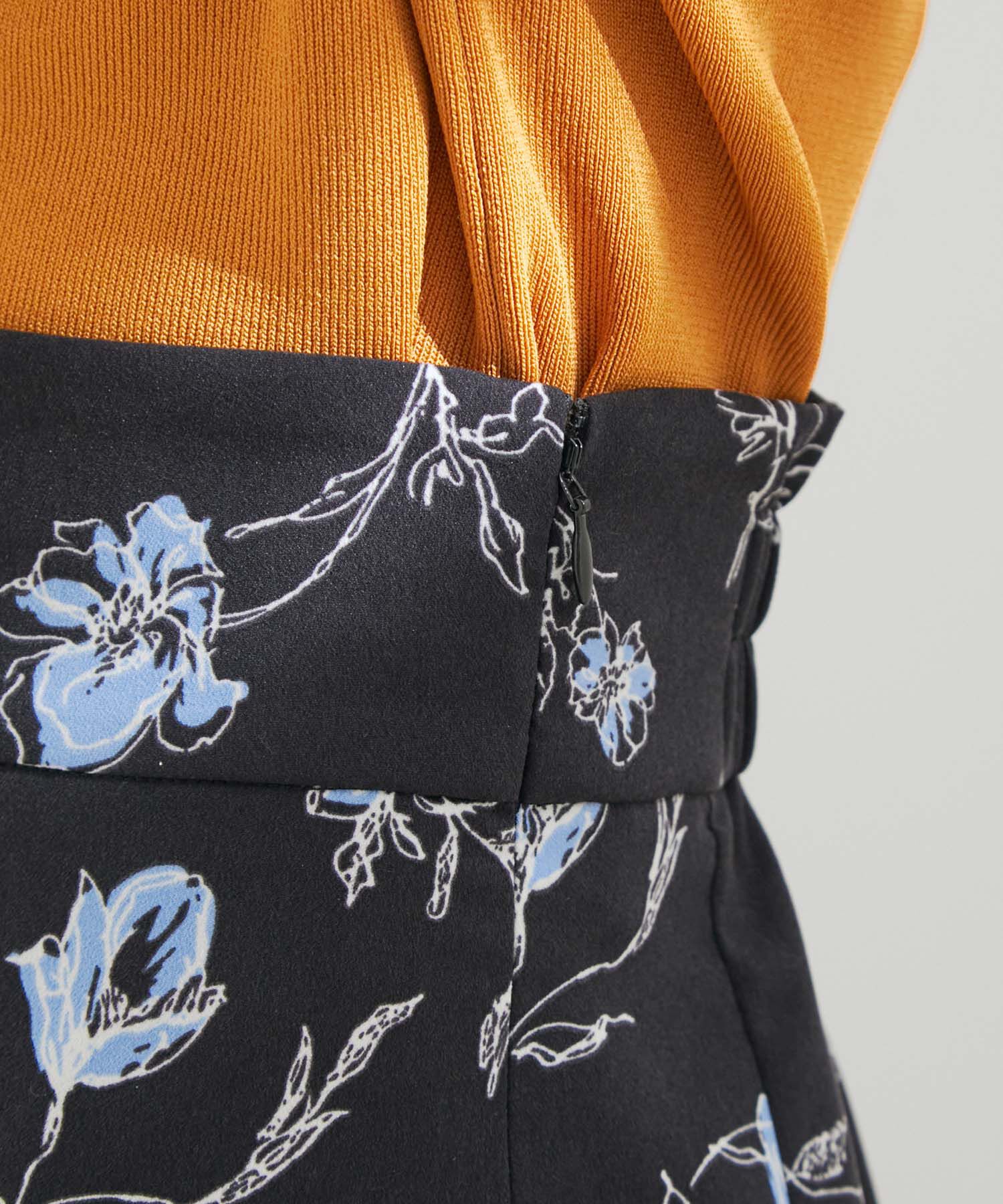 VIS「【洗える】アシンメトリー花柄マーメイドスカート」|スカート|