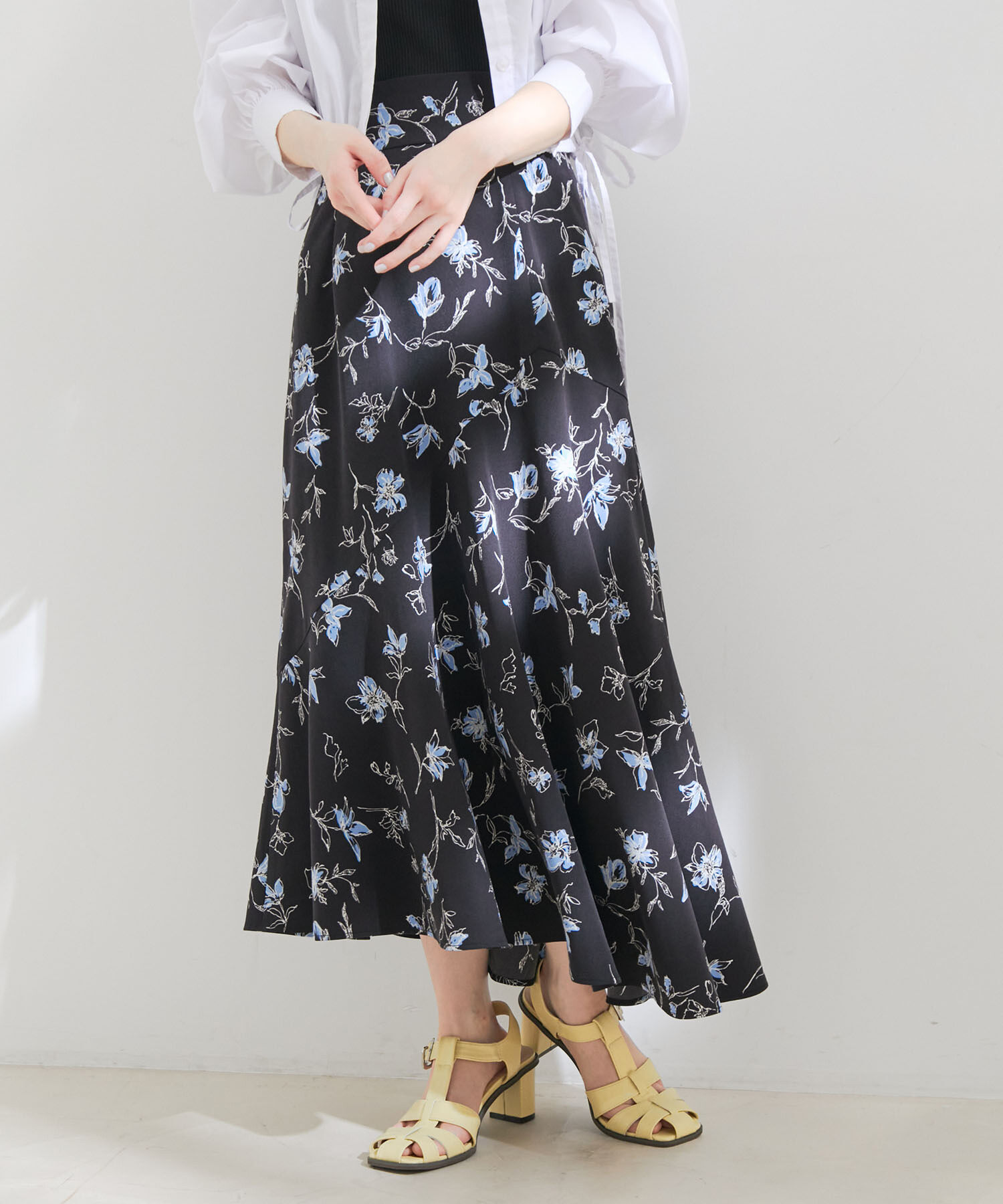 VIS「【洗える】アシンメトリー花柄マーメイドスカート」|スカート|