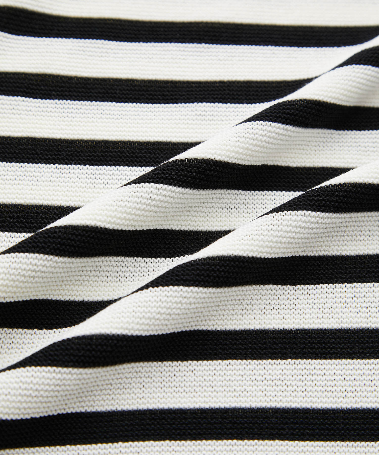 VIS「ゴールド釦アクセントフレンチスリーブニット」|ニット・セーター|