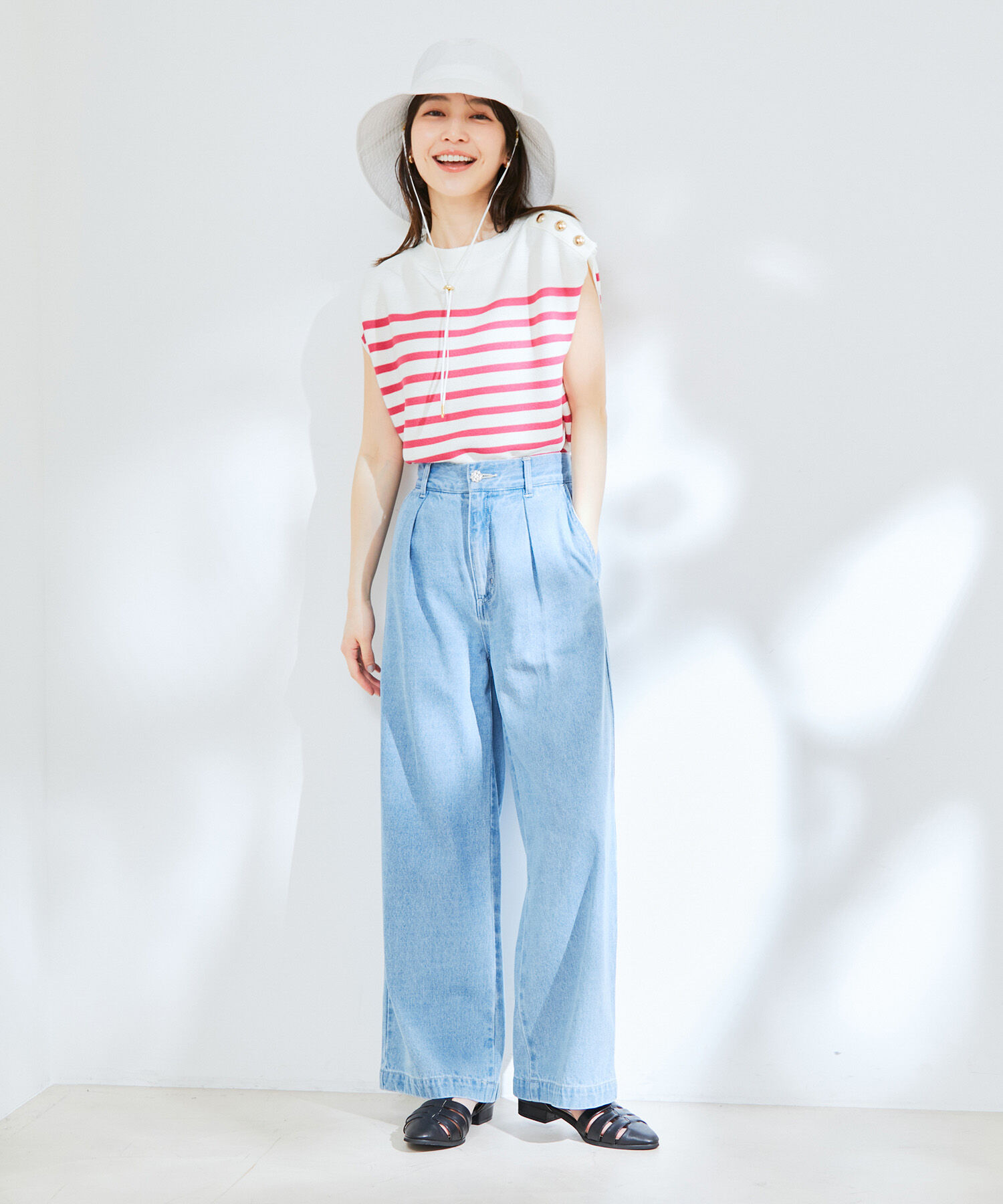 VIS「ゴールド釦アクセントフレンチスリーブニット」|ニット・セーター|