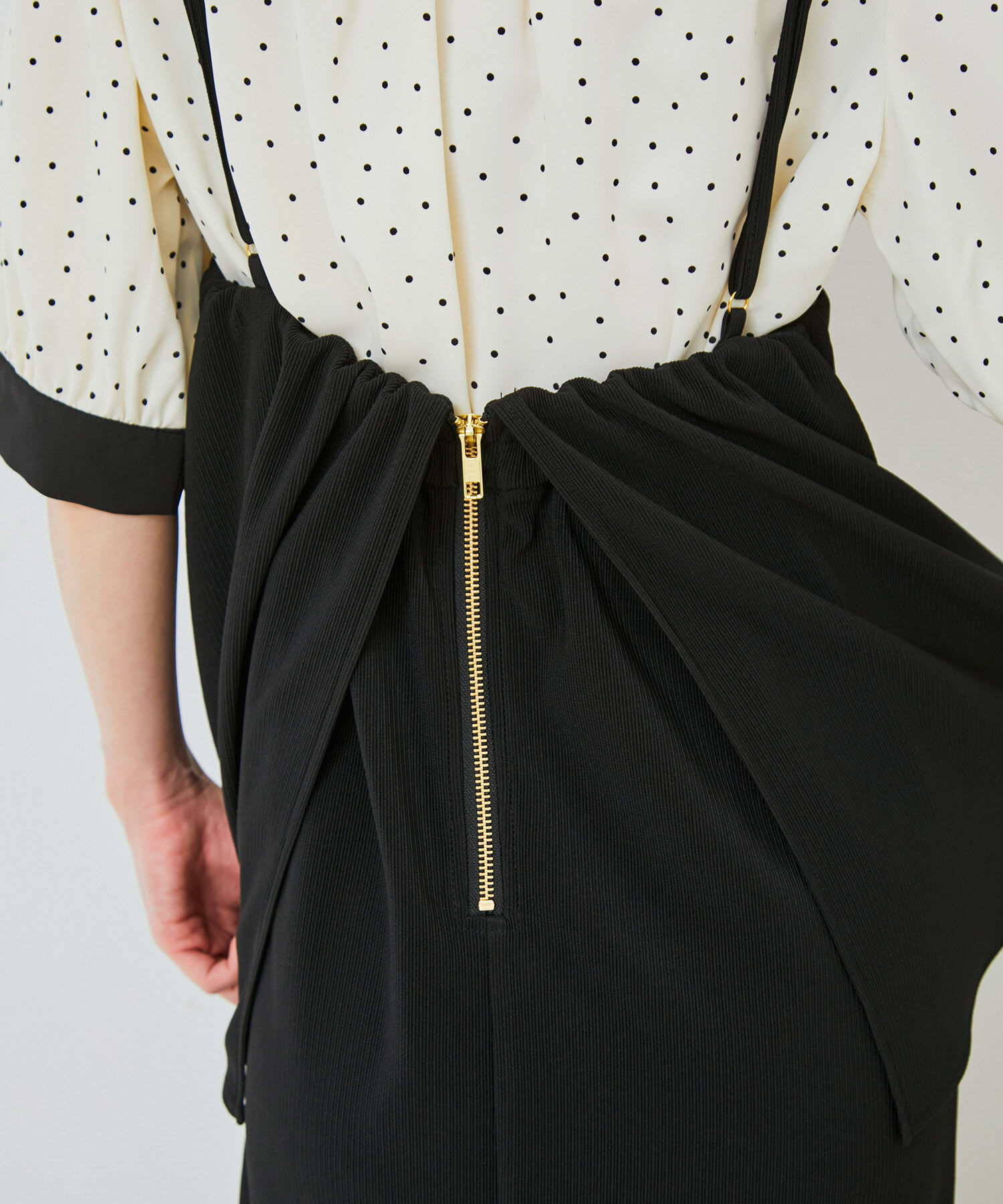 VIS「【マルチWAY】ストラップ付ペプラムカットスカート」|スカート|