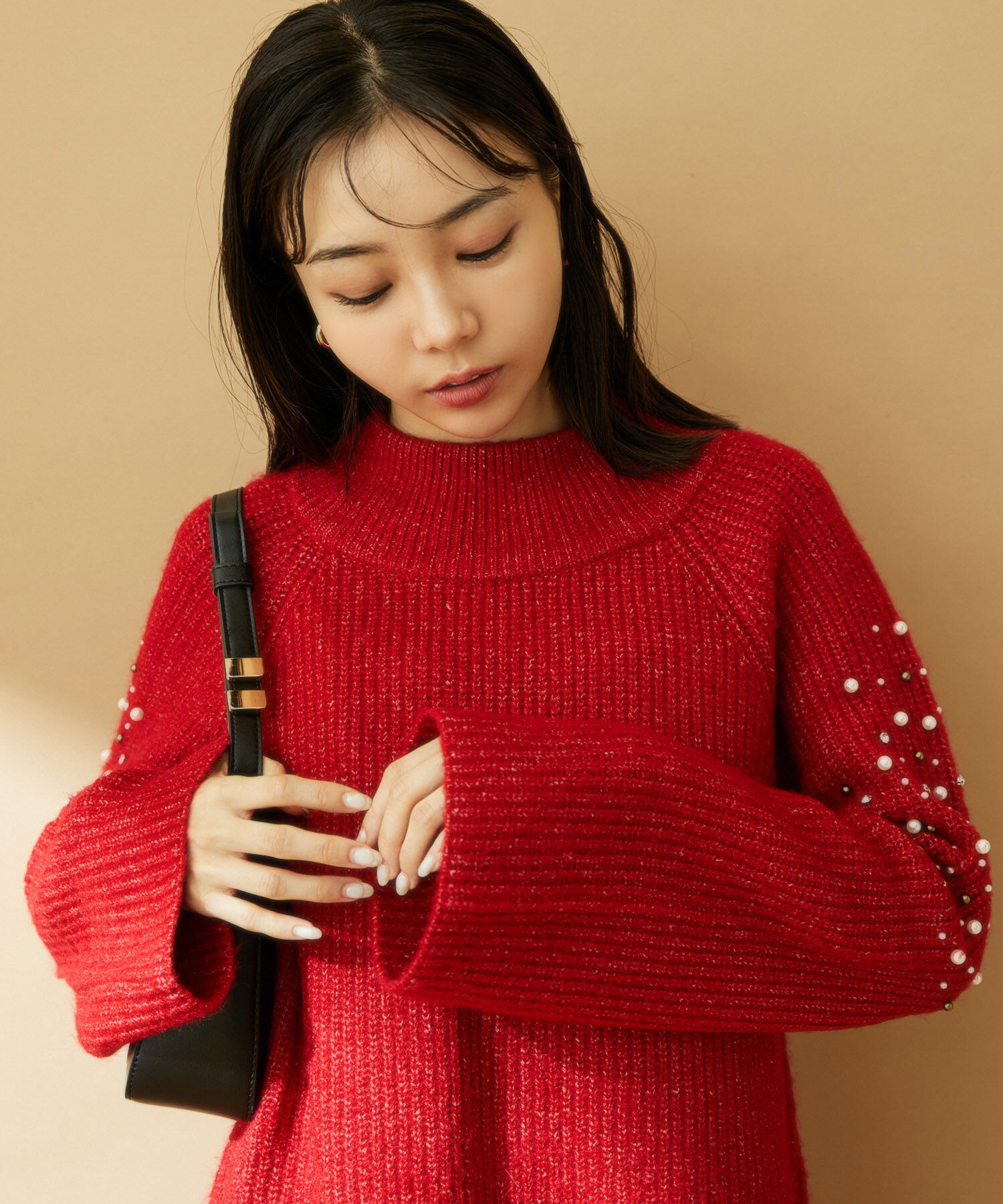 VIS「パール＆ビーズアクセントスリーブミニ丈ニットワンピース」|ワンピース|