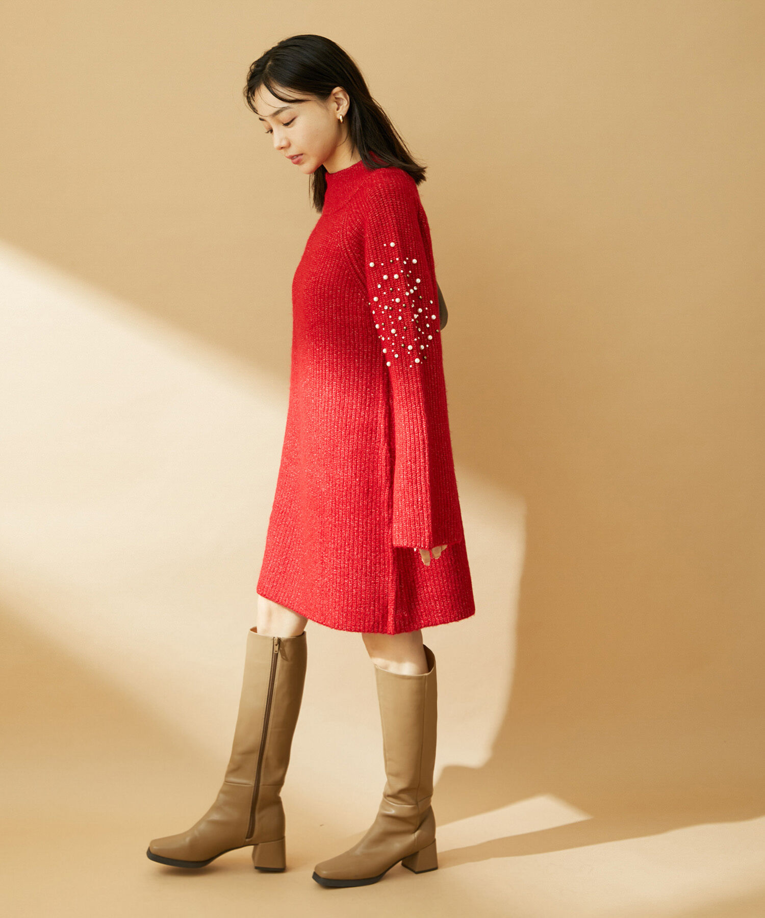 VIS「パール＆ビーズアクセントスリーブミニ丈ニットワンピース」|ワンピース|