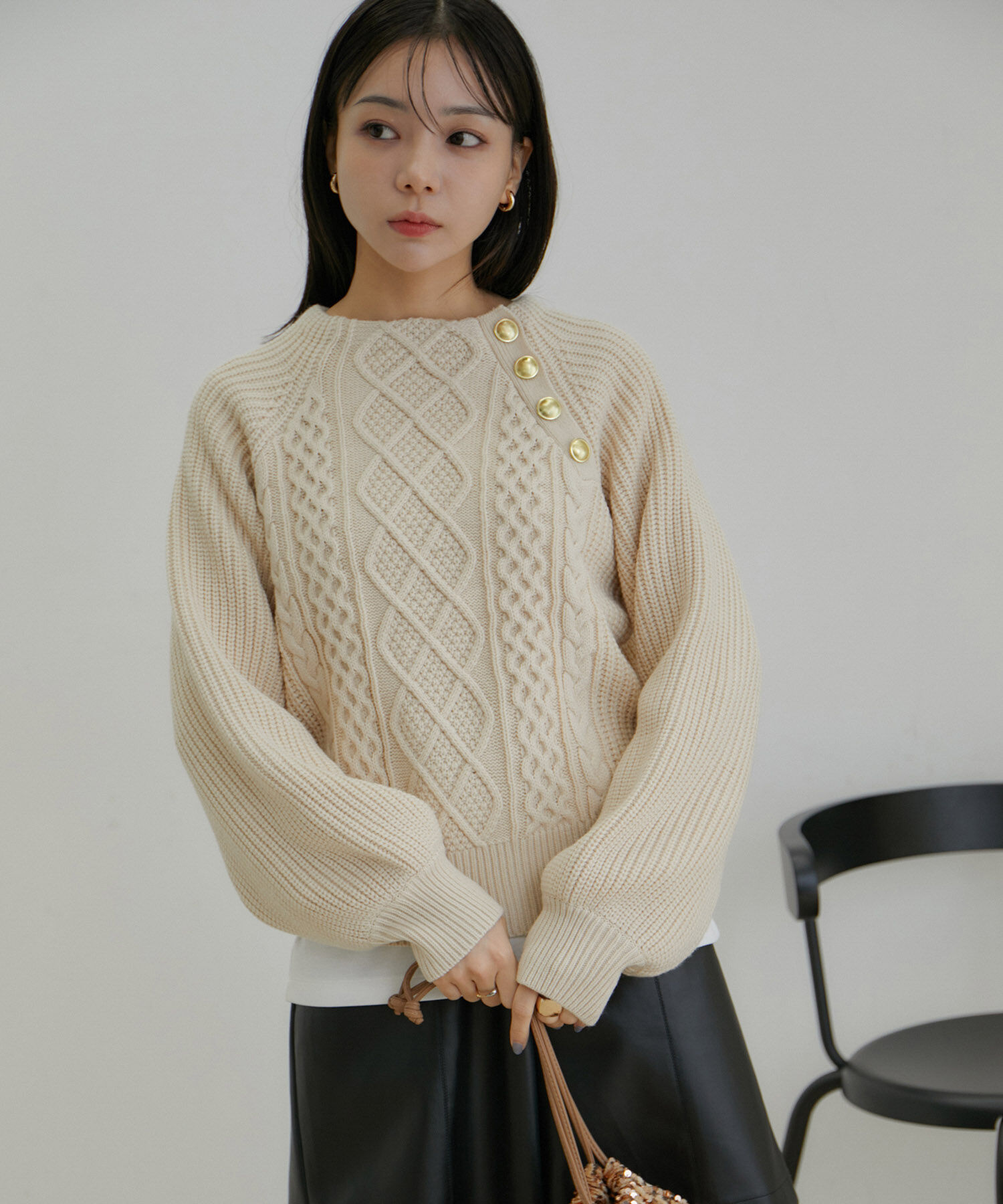 VIS「【洗える】メタル釦ケーブルニット【WEB・アウトレット限定】」|ニット・セーター|