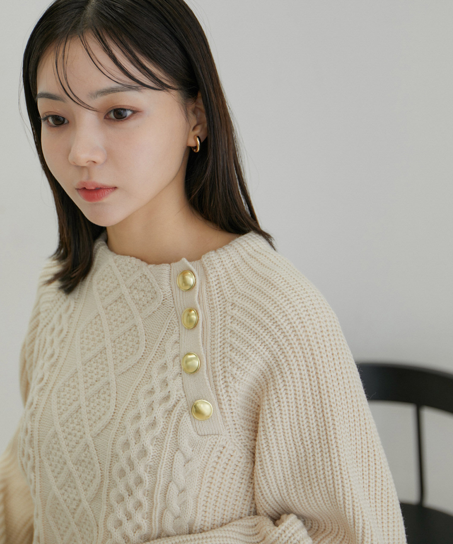 VIS「【洗える】メタル釦ケーブルニット【WEB・アウトレット限定】」|ニット・セーター|