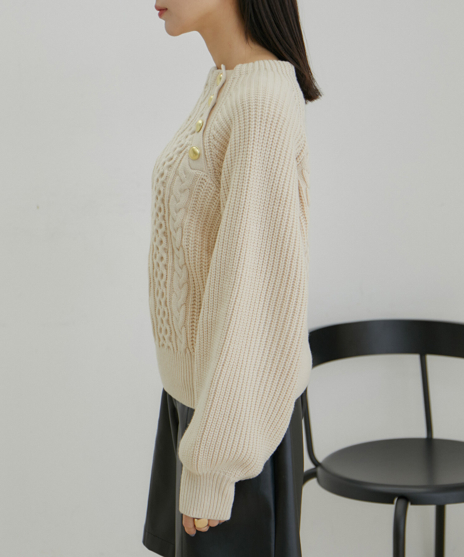 VIS「【洗える】メタル釦ケーブルニット【WEB・アウトレット限定】」|ニット・セーター|