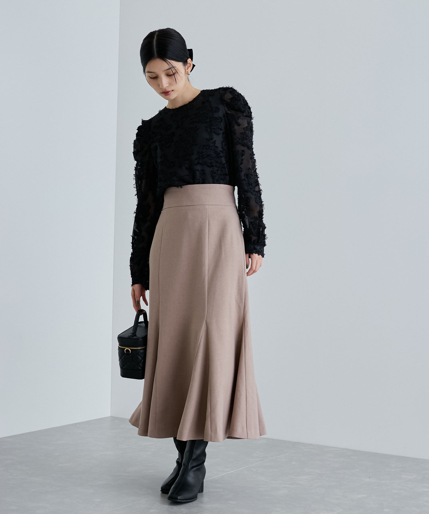 VIS「【洗える】ギャザーショルダージャガードブラウス」|シャツ・ブラウス|