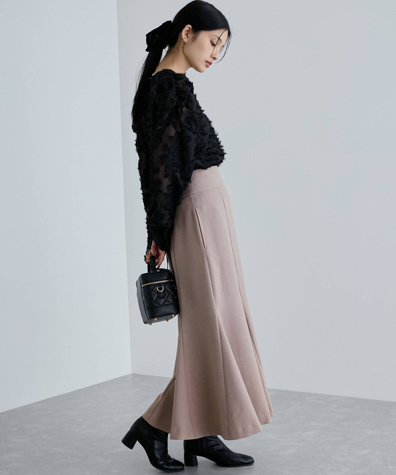 VIS「【洗える】ギャザーショルダージャガードブラウス」|シャツ・ブラウス|