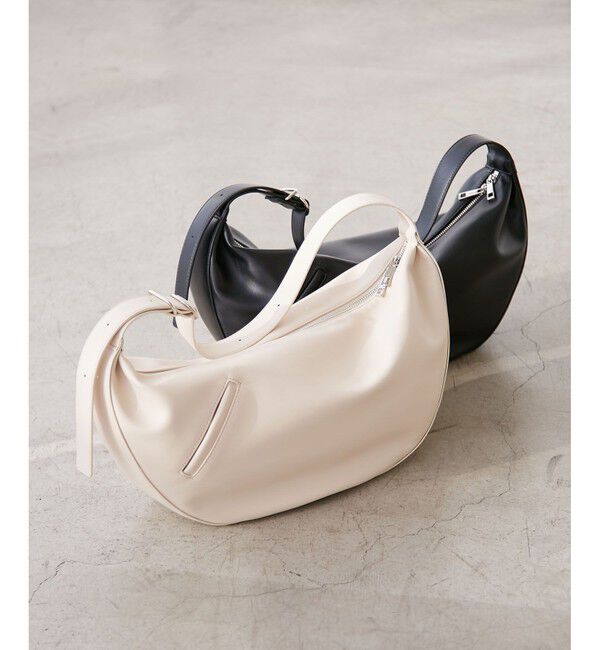 VIS「フロント斜めポケットショルダーバッグ」|ショルダー・メッセンジャー|