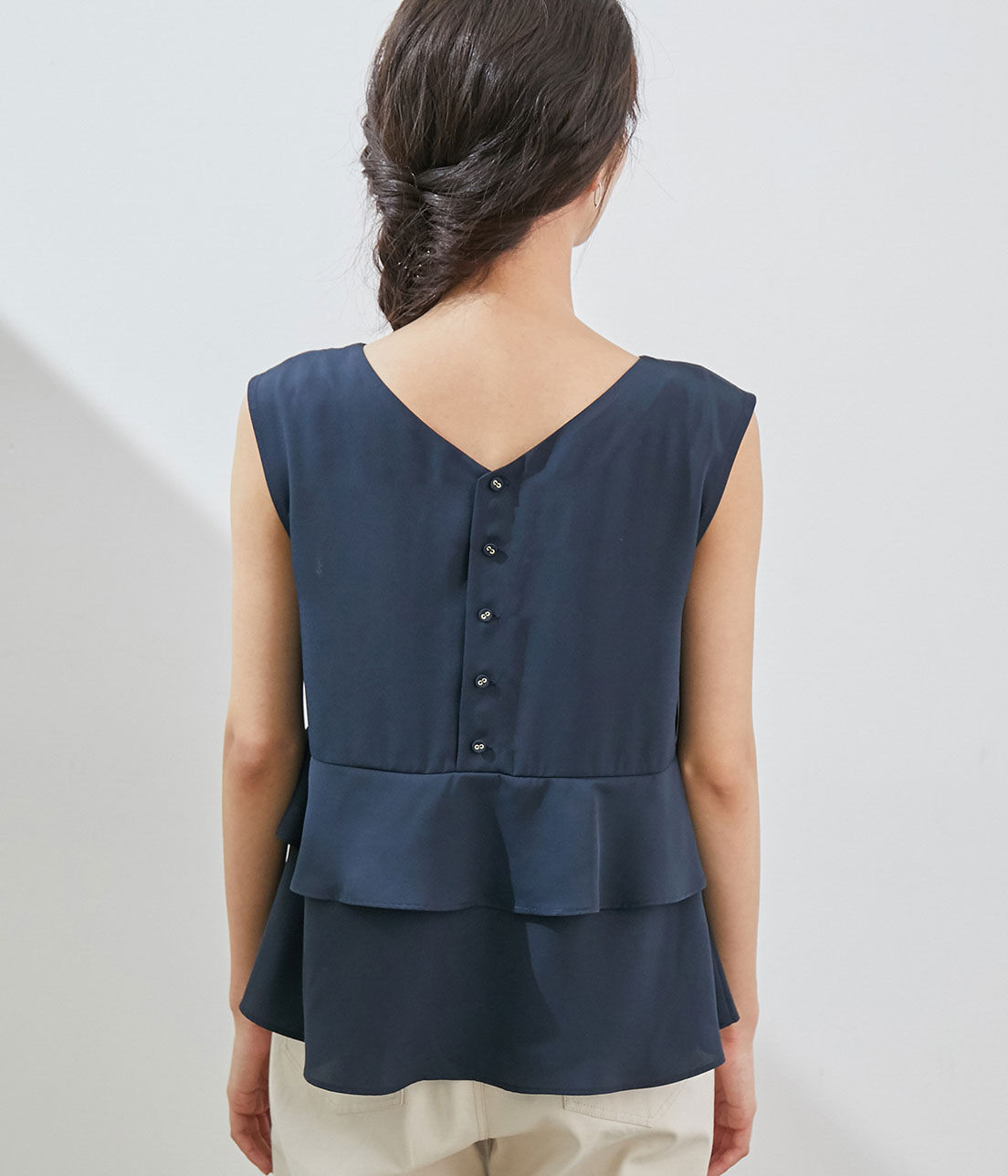 Rope&rsquo;Picnic「フリルペプラムバック釦ブラウス」|シャツ・ブラウス|