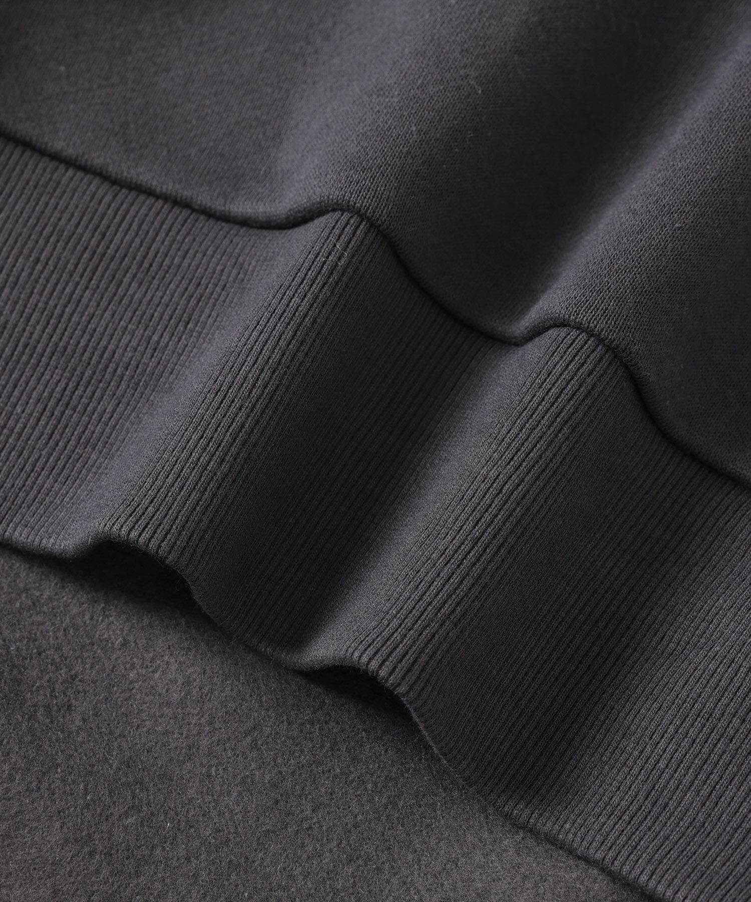 ROPE' PICNIC R「裏起毛刺繍ロゴクロップドスウェット」|スウェット・ジャージ|