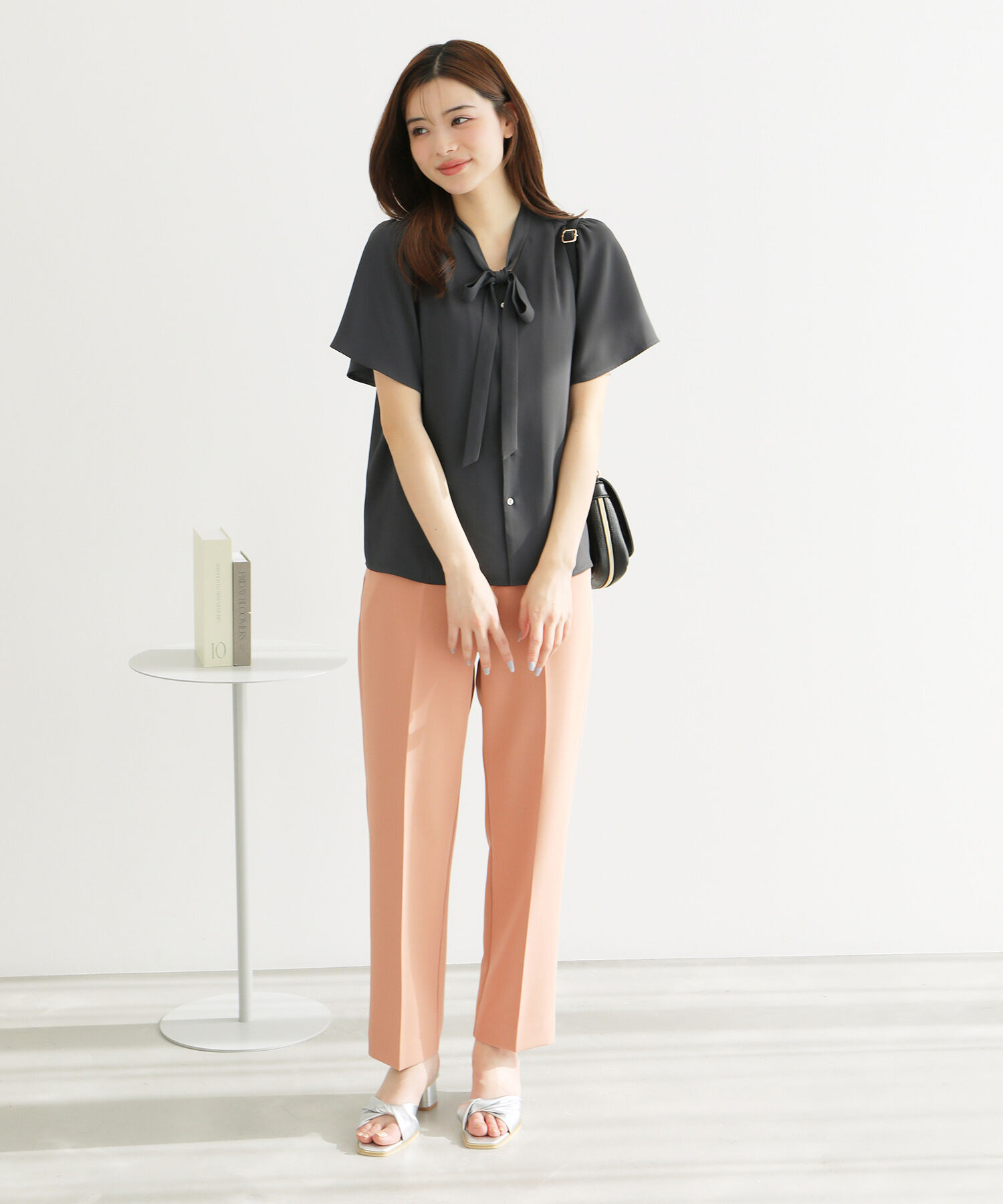 Rope&rsquo;Picnic「【ご好評につき追加生産&新色追加】サラサラリボンハーフスリーブブラウス」|シャツ・ブラウス|