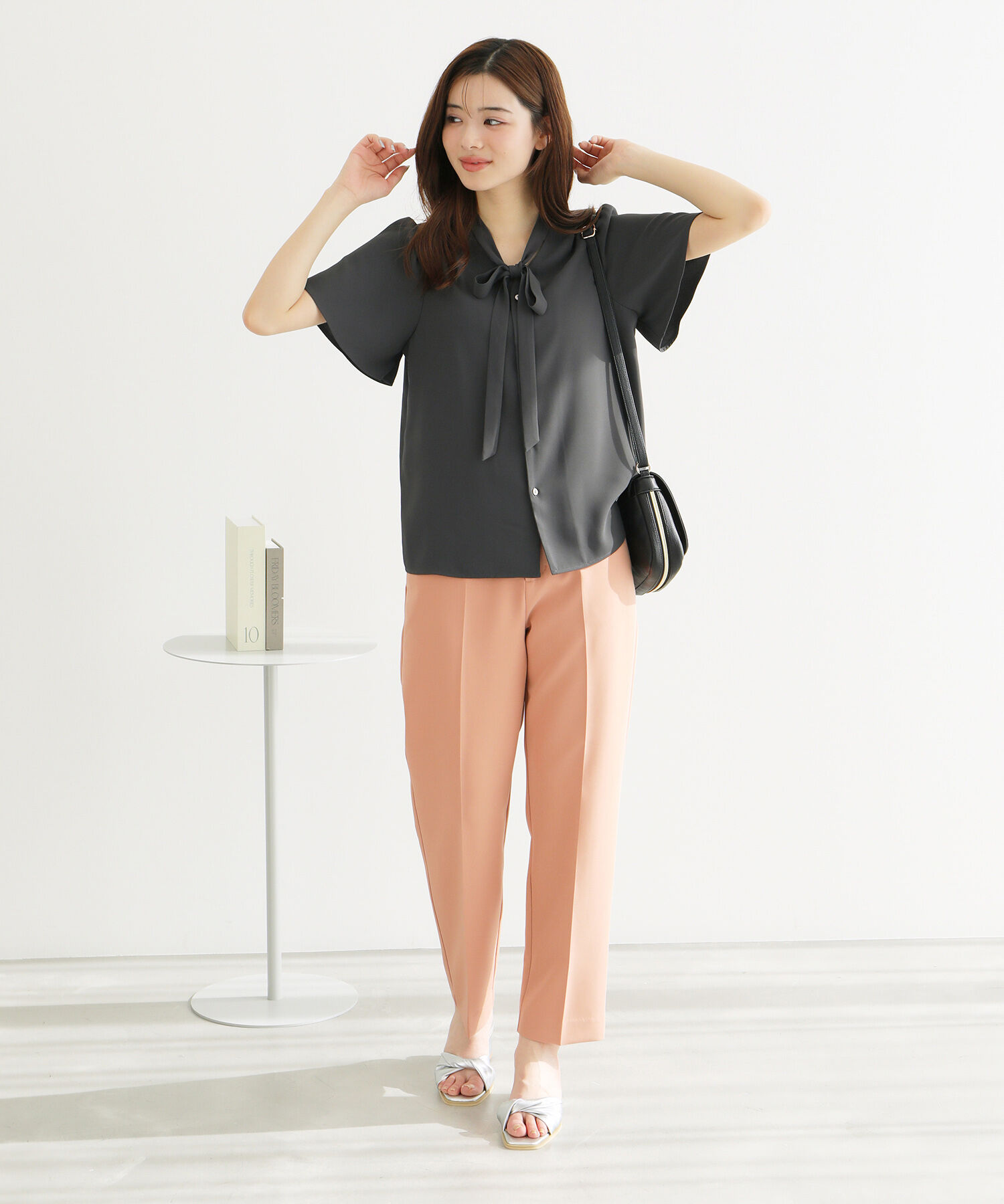 Rope&rsquo;Picnic「【ご好評につき追加生産&新色追加】サラサラリボンハーフスリーブブラウス」|シャツ・ブラウス|