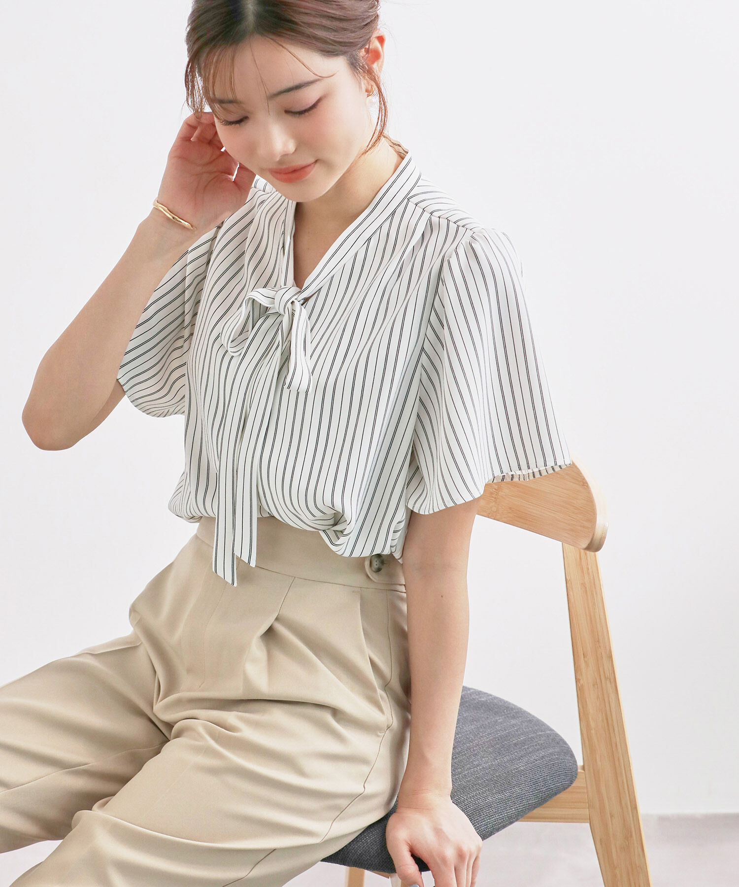 Rope&rsquo;Picnic「【ご好評につき追加生産&新色追加】サラサラリボンハーフスリーブブラウス」|シャツ・ブラウス|