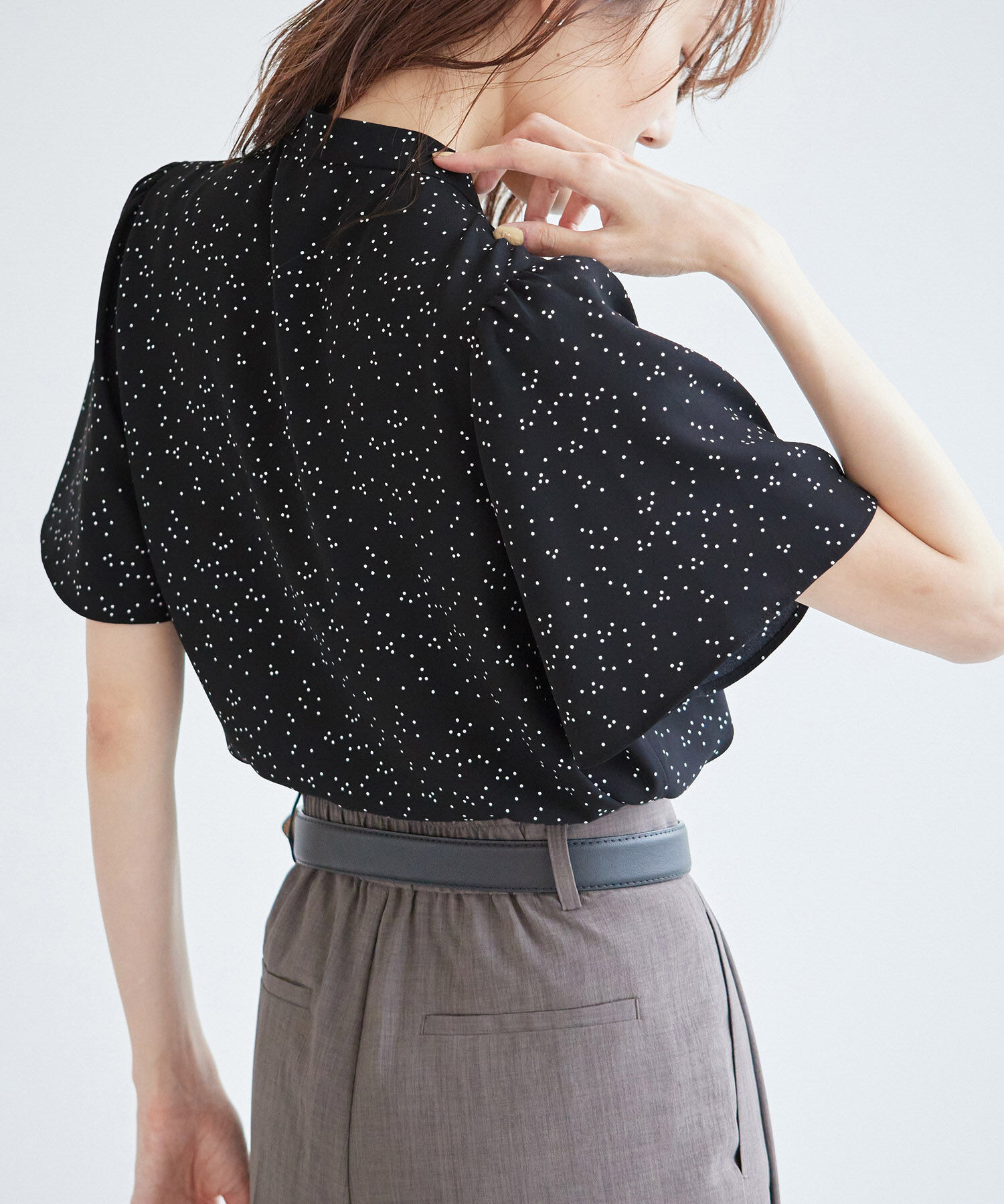 Rope&rsquo;Picnic「【ご好評につき追加生産&新色追加】サラサラリボンハーフスリーブブラウス」|シャツ・ブラウス|