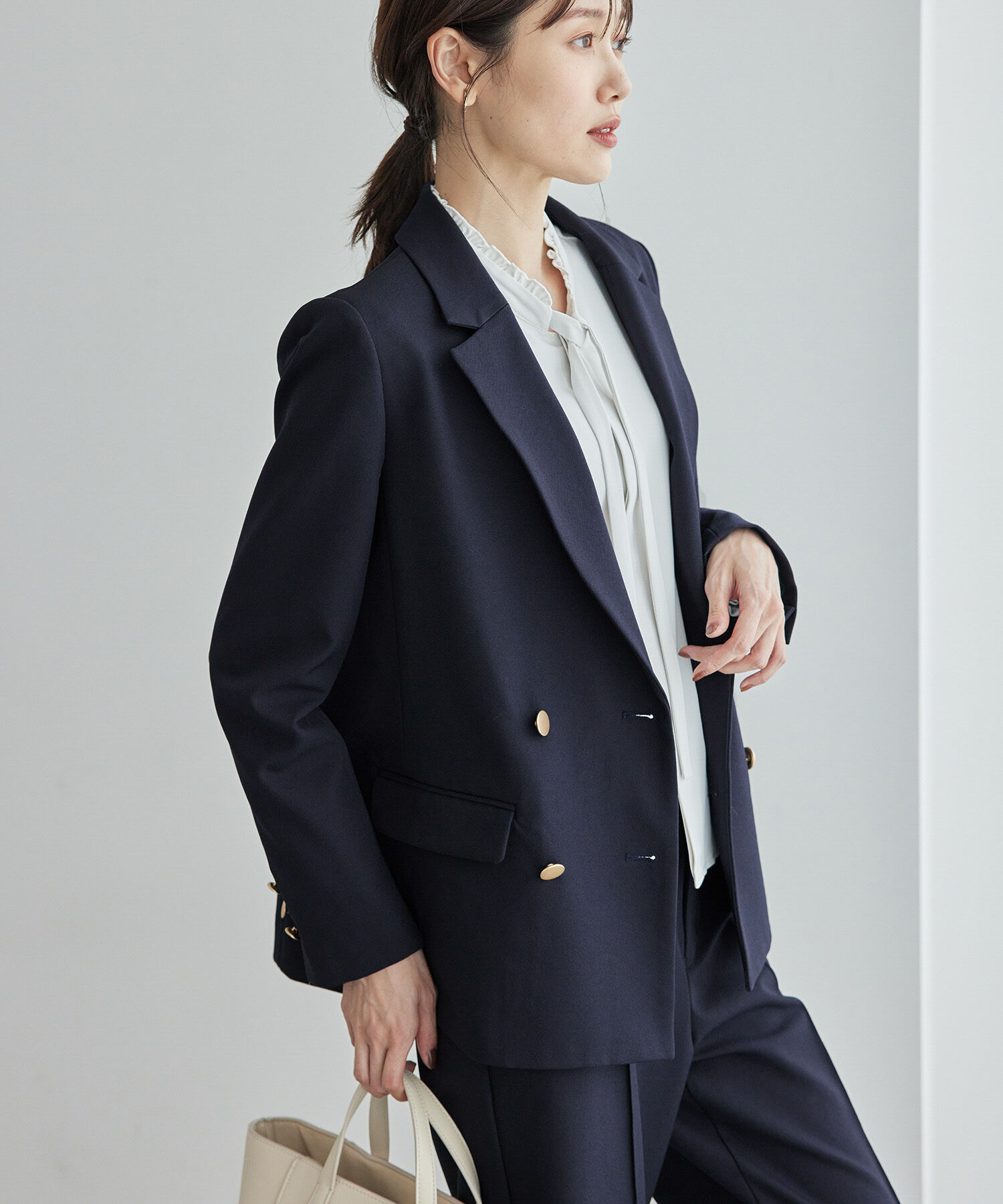 Rope&rsquo;Picnic「ウールライクサージ金ボタンジャケット(肩パットあり・半裏地)/セットアップ対応・リンクコーデ」|テーラードジャケット|