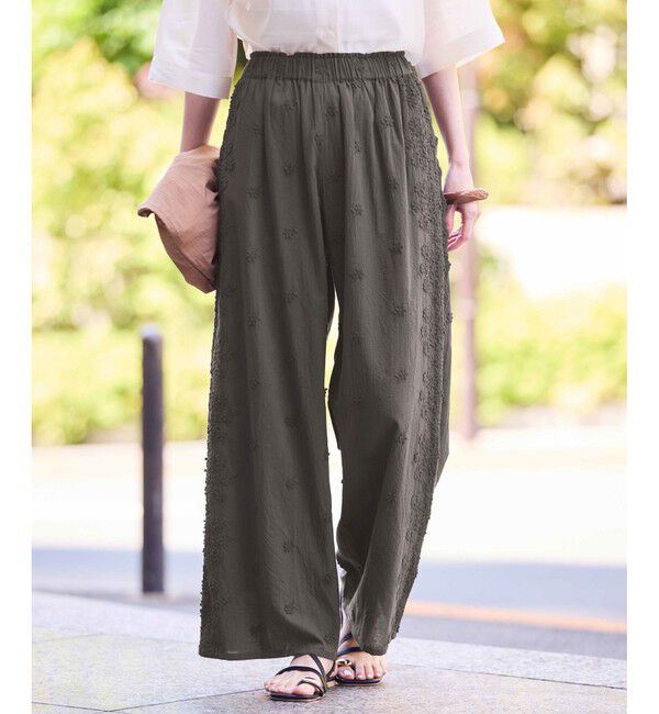 Rope&rsquo;Picnic「3D刺繍レースワイドパンツ/リンクコーデ」|チノ|