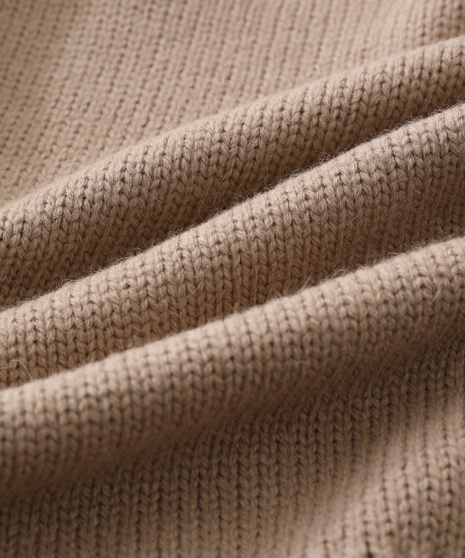 ADAM ET ROPE'「【WEB限定】タートルバックスリットニットプルオーバー」|ニット・セーター|