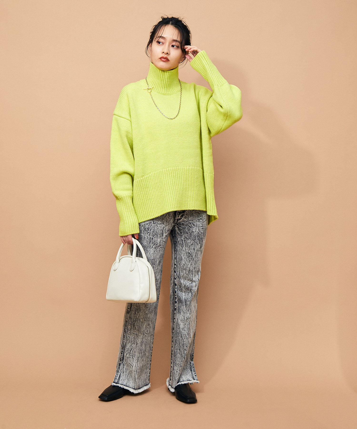 ADAM ET ROPE'「【WEB限定】タートルバックスリットニットプルオーバー」|ニット・セーター|