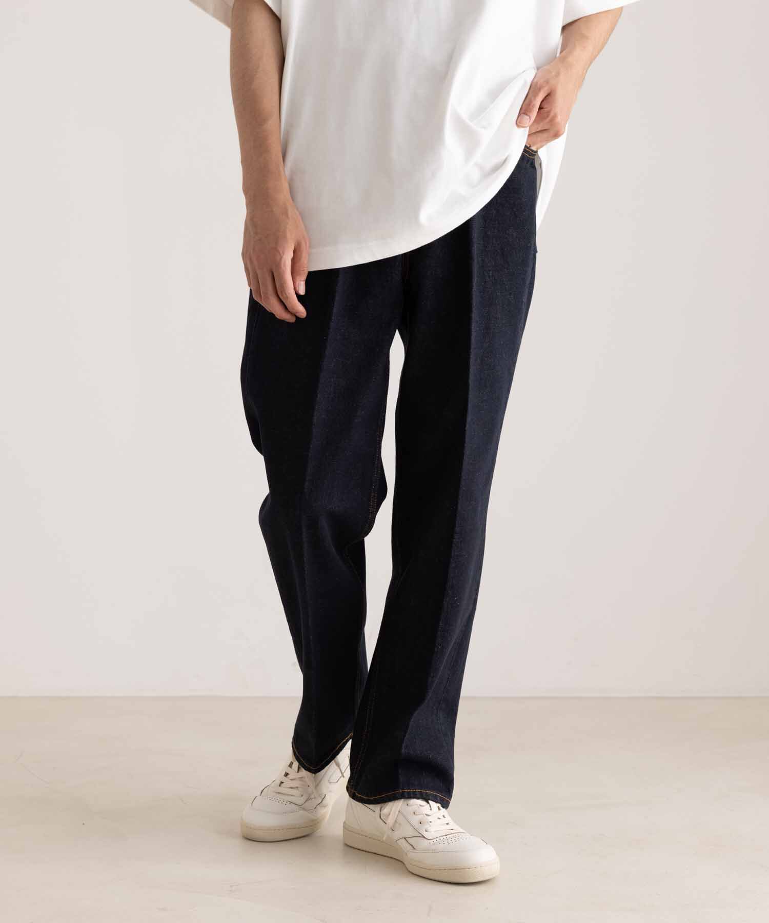 ADAM ET ROPE'「【コットンUSA】デニム センタークリース スラックス/サステナブル/セットアップ対応」|デニム|