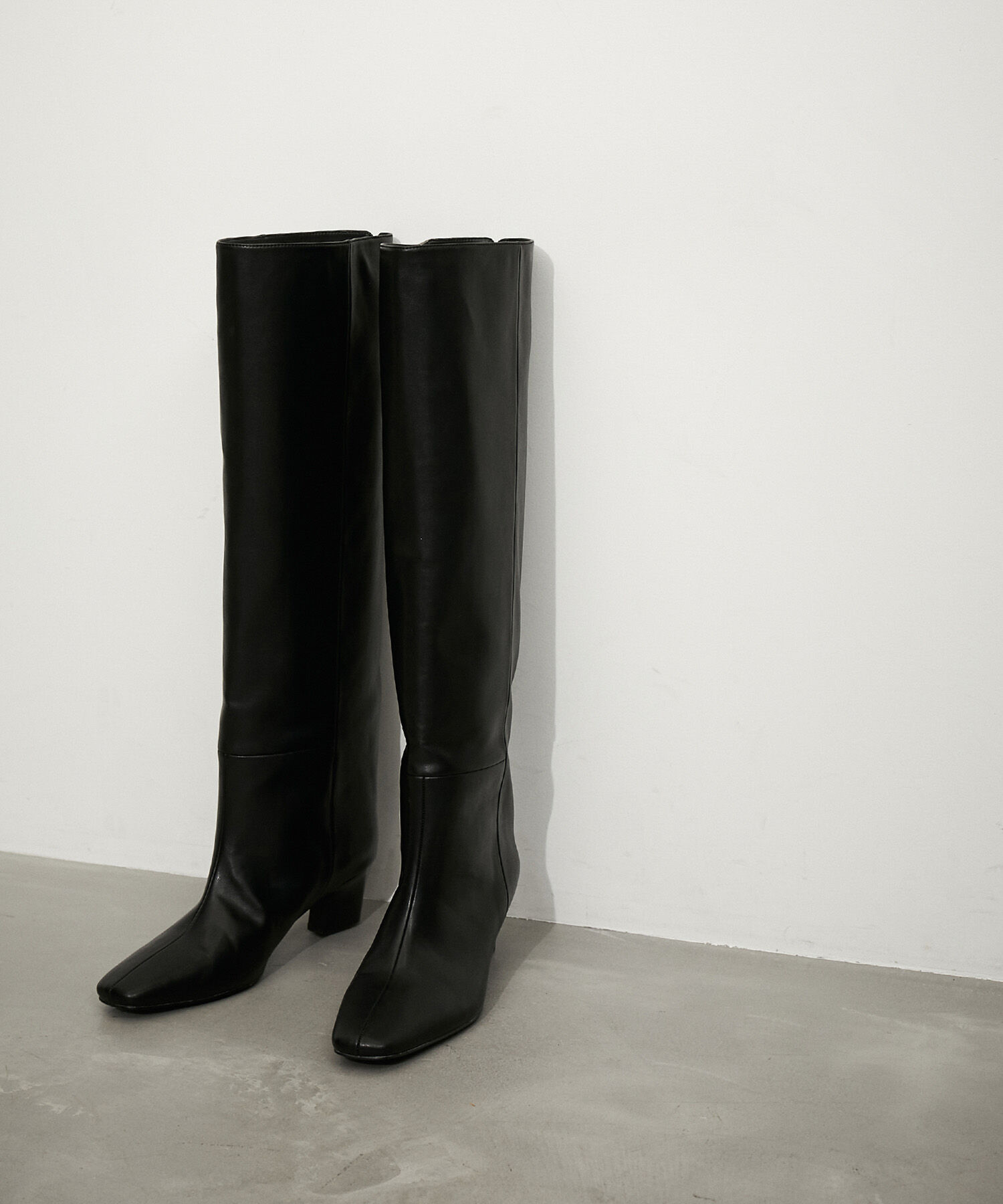 ADAM ET ROPE'「ナロースクエアトゥロングブーツ」|その他|