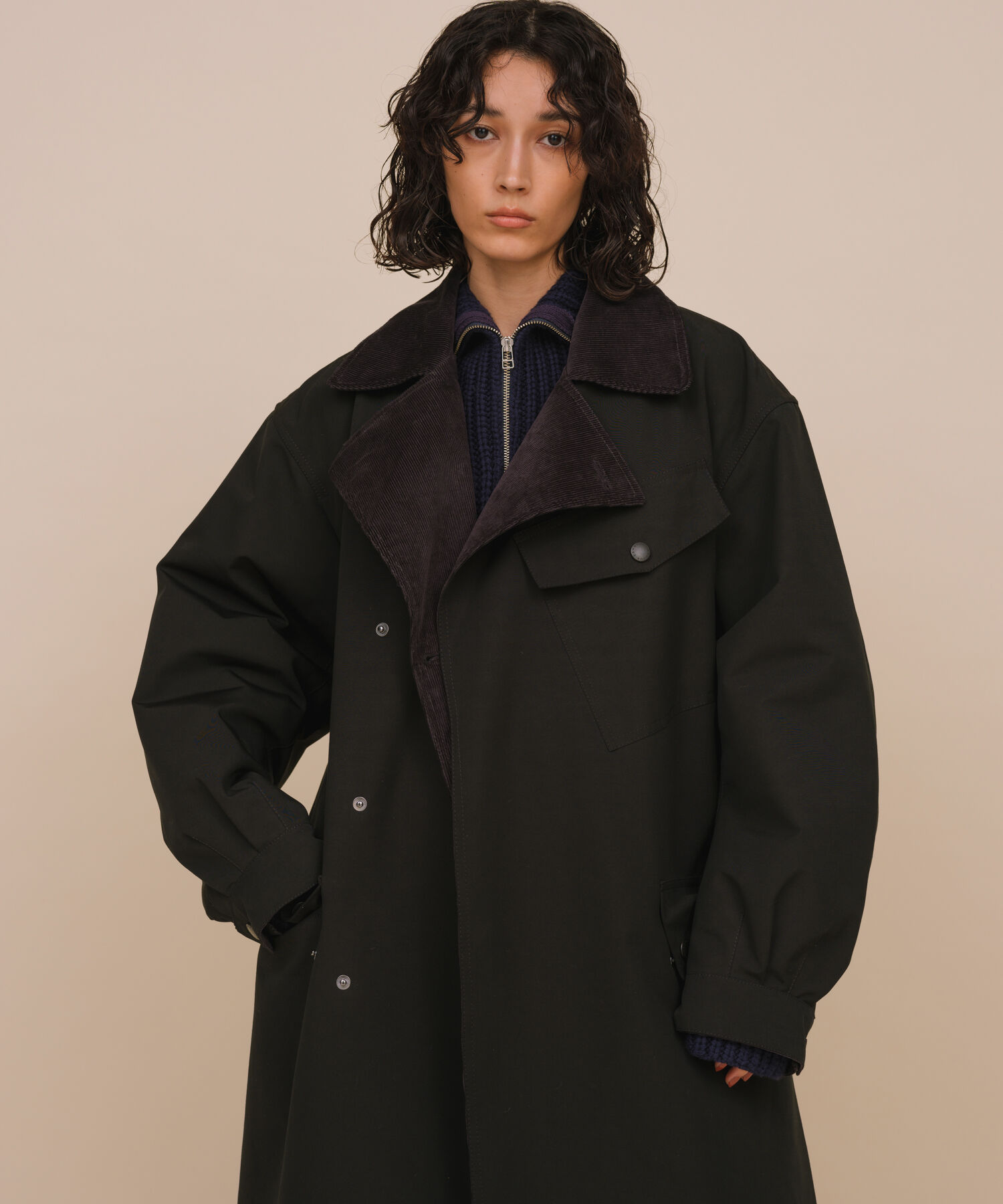 ADAM ET ROPE'「【BARBOUR バブアー別注】DESPATCH RIDERS COAT ノンオイルド / ロイヤルワラント / UNISEX」|トレンチコート|ブラック系(03)