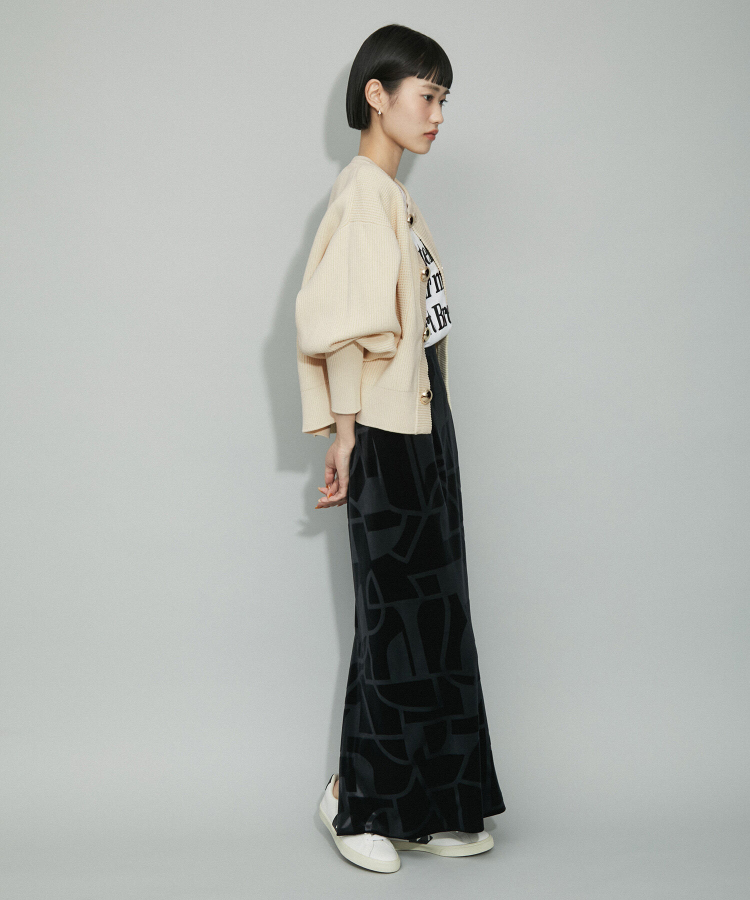 ADAM ET ROPE'「【WEB限定】【サステナブル・洗える】BIGボタンニットカーディガン」|カーディガン|