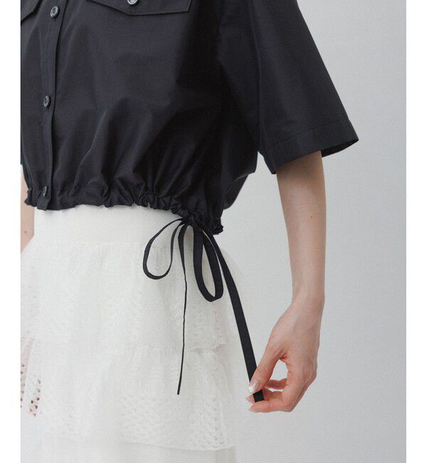 ADAM ET ROPE'「【逸品】・【サステナブル】クロップドギャザリングシャツ」|シャツ・ブラウス|