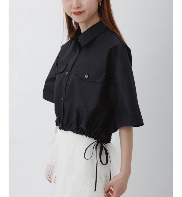 ADAM ET ROPE'「【逸品】・【サステナブル】クロップドギャザリングシャツ」|シャツ・ブラウス|