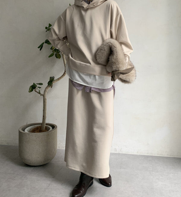  「【WEB限定】フーディー＋タイトスカート」|スーツ|