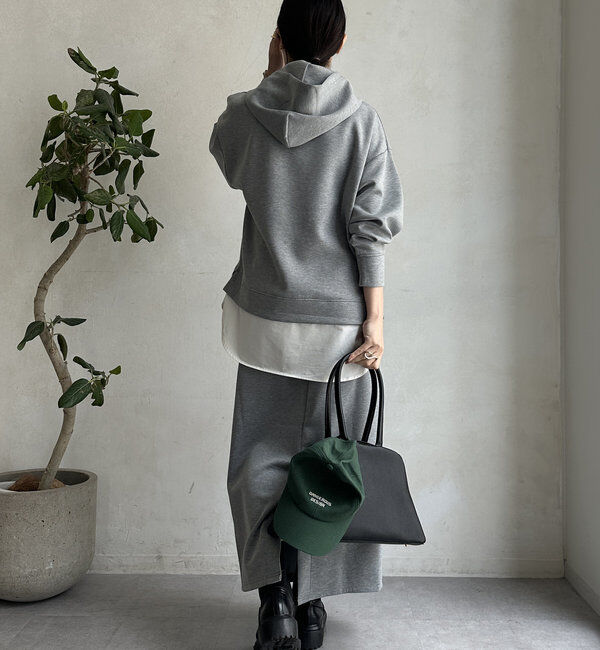  「【WEB限定】フーディー＋タイトスカート」|スーツ|