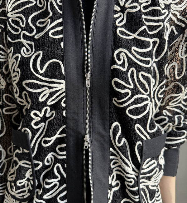  「【WEB限定】コード刺繍ブルゾン」|ブルゾン・スタジャン|