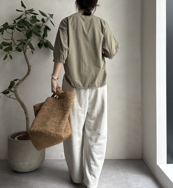  「【WEB限定】パールロゴ刺繍タックスリーブプルオーバー」|Tシャツ・カットソー|