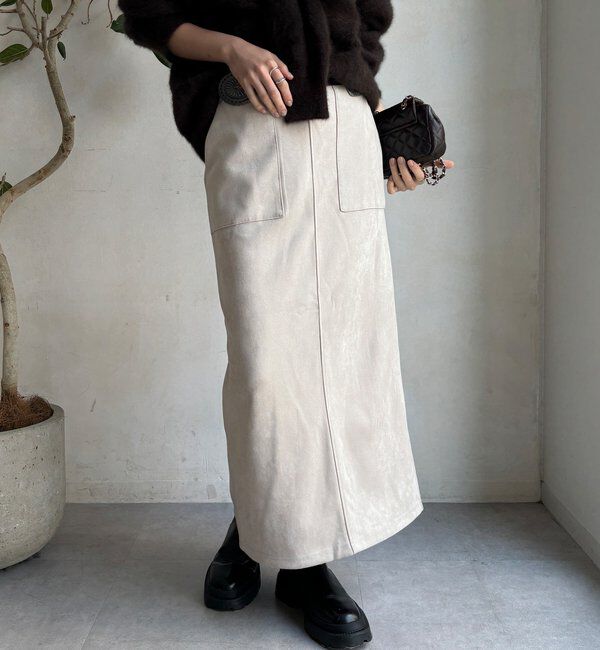  「【WEB限定】マシュマロスエードタイトスカート」|スカート|