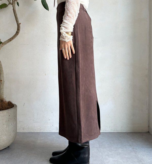  「【WEB限定】マシュマロスエードタイトスカート」|スカート|