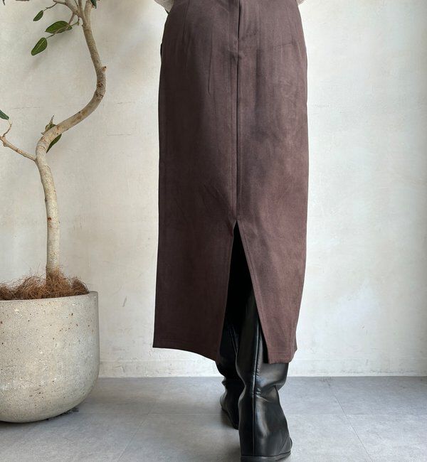  「【WEB限定】マシュマロスエードタイトスカート」|スカート|