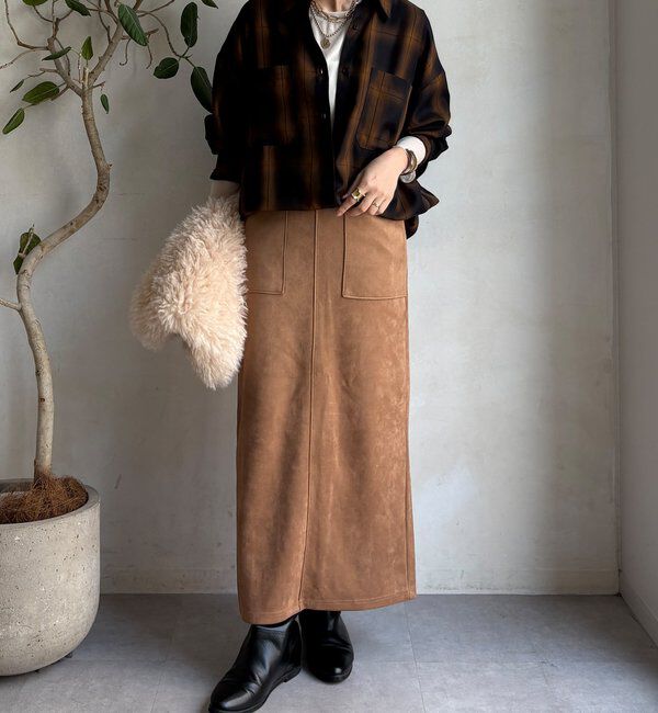  「【WEB限定】マシュマロスエードタイトスカート」|スカート|