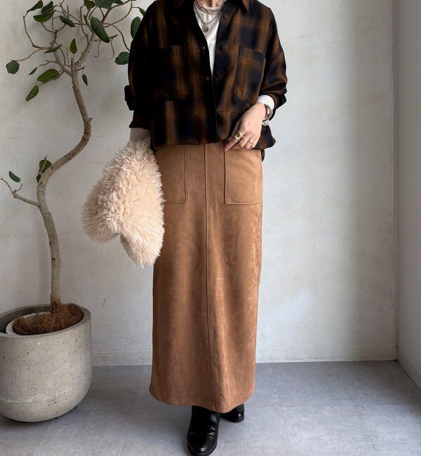  「【WEB限定】マシュマロスエードタイトスカート」|スカート|