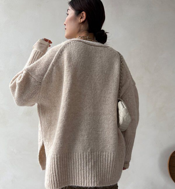  「【WEB限定】オーバーシルエットVニットカーディガン」|カーディガン|