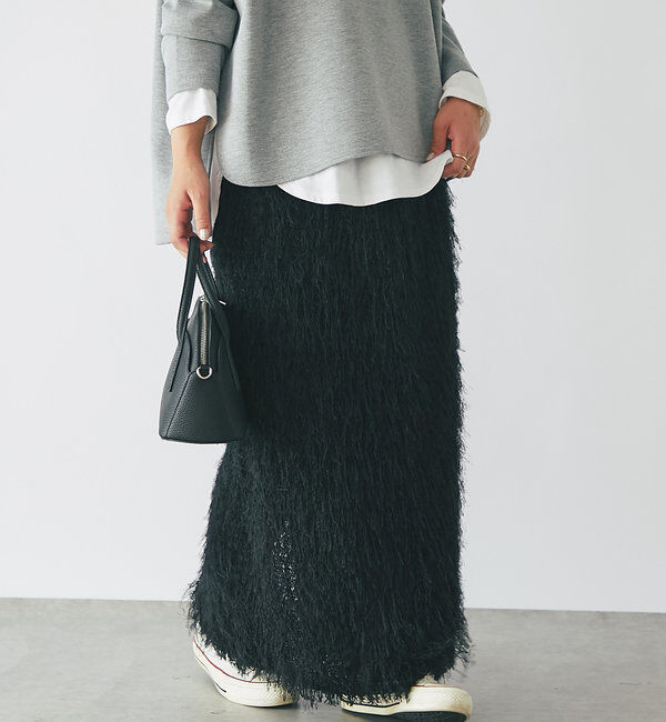  「《柔らかく肌当たり良し》カットジャガードタイトスカート」|スカート|ブラック