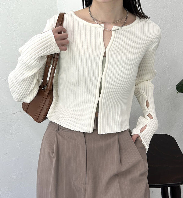  「ラウンドスリットニット」|ニット・セーター|