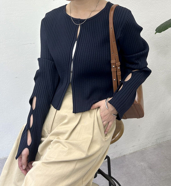  「ラウンドスリットニット」|ニット・セーター|